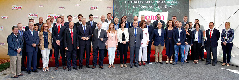 Coren recuperará los residuos de granjas porcinas con plantas acuáticas
