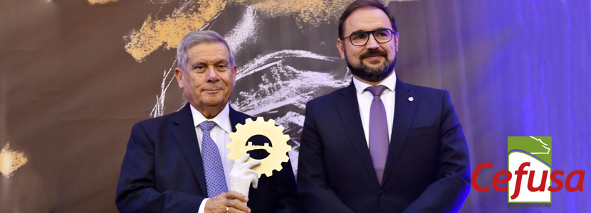El director general de Cefusa, Juan Cánovas, distinguido en los premios SEPOR de Oro