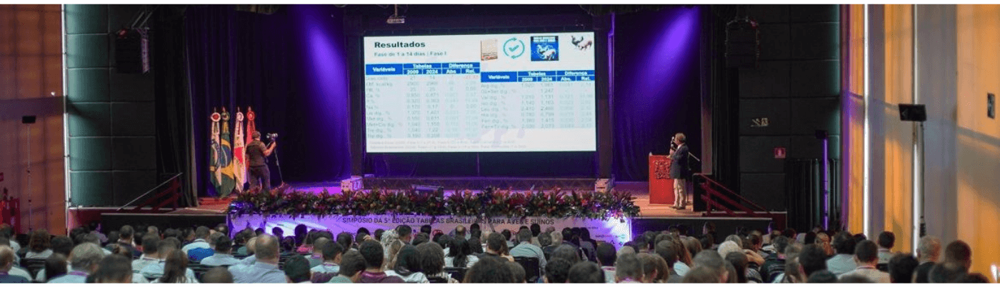 Mais de 500 pessoas prestigiam o 5º Simpósio das Tabelas Brasileiras para Aves e Suínos