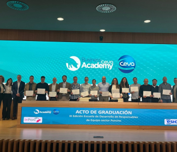 Ceva Salud Animal e i+Porc clausuran la III Edición de la Escuela de Desarrollo de Responsables de Equipo del Sector Porcino en ESIC.