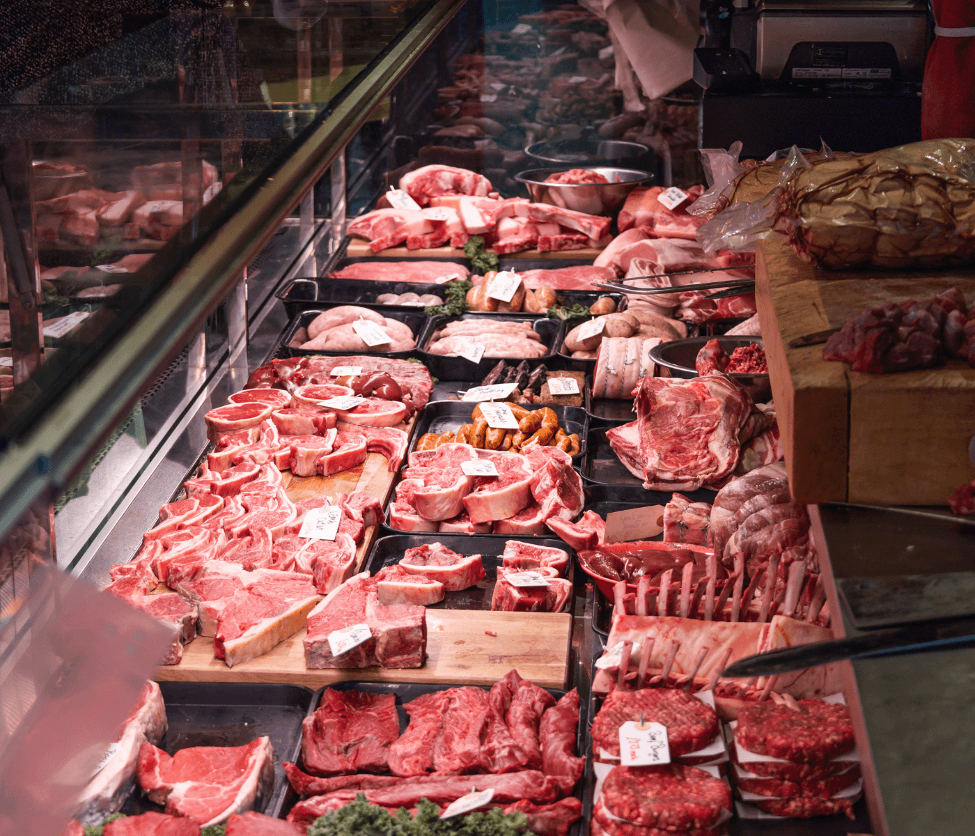 Carne suína ainda esbarra no varejo para capturar valor no Brasil, aponta Alexandre Mendonça de Barros