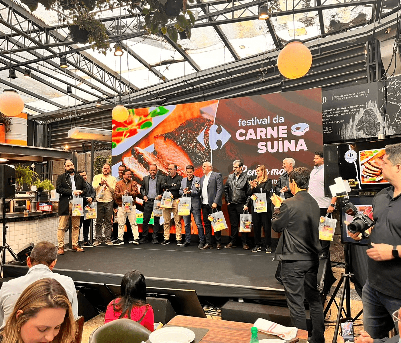 A 14ª Semana Nacional da Carne Suína reuniu varejo, produtores e indústria para discutir mercado, consumo e competitividade.