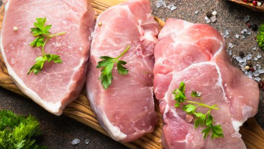 Perú busca duplicar el consumo per cápita de carne de cerdo para 2030, apuntando a superar los 15-20 kg anuales.