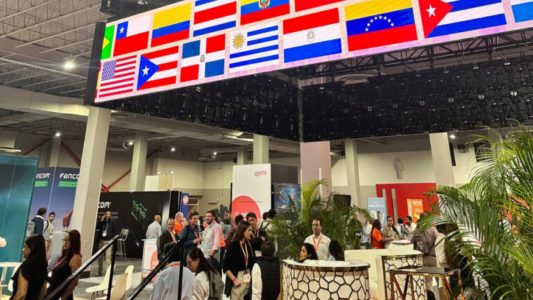 PorciFORUM 2025 regresa con dos ediciones clave en América: Guadalajara, México (septiembre) y Miami, EE.UU. (7-9 de octubre).