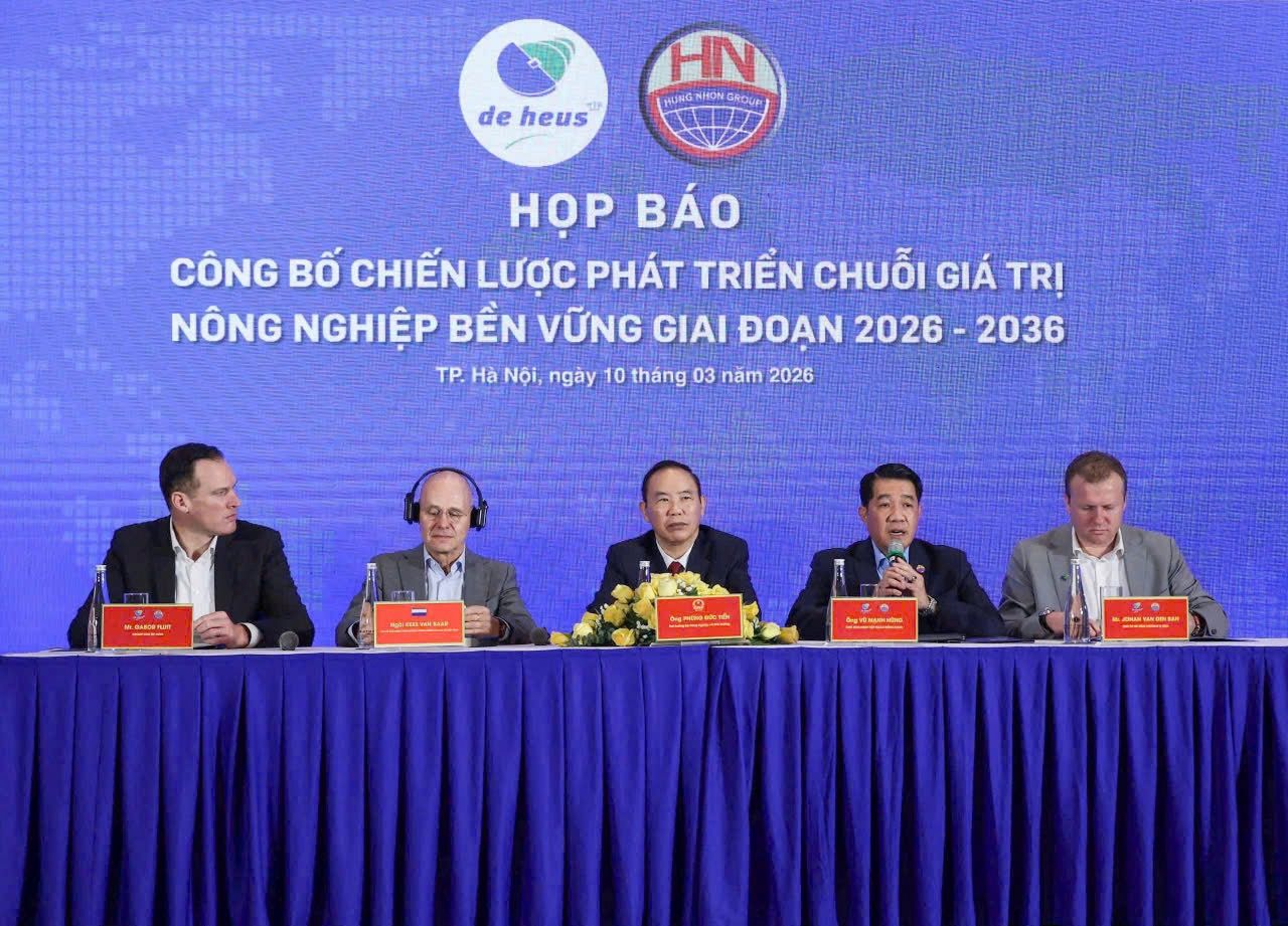 Hung Nhon, De Heus announce sustainable agri value chain development strategy