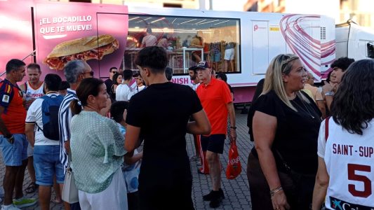 INTERPORC y Alimentos de España promueven ‘El bocata que te mueve’ junto a las selecciones españolas de baloncesto.